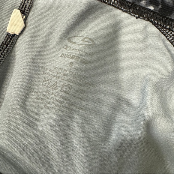 C9 Champion DuoDry Fitted Athletic Shorts Black and Gray - Picture 4 of 4